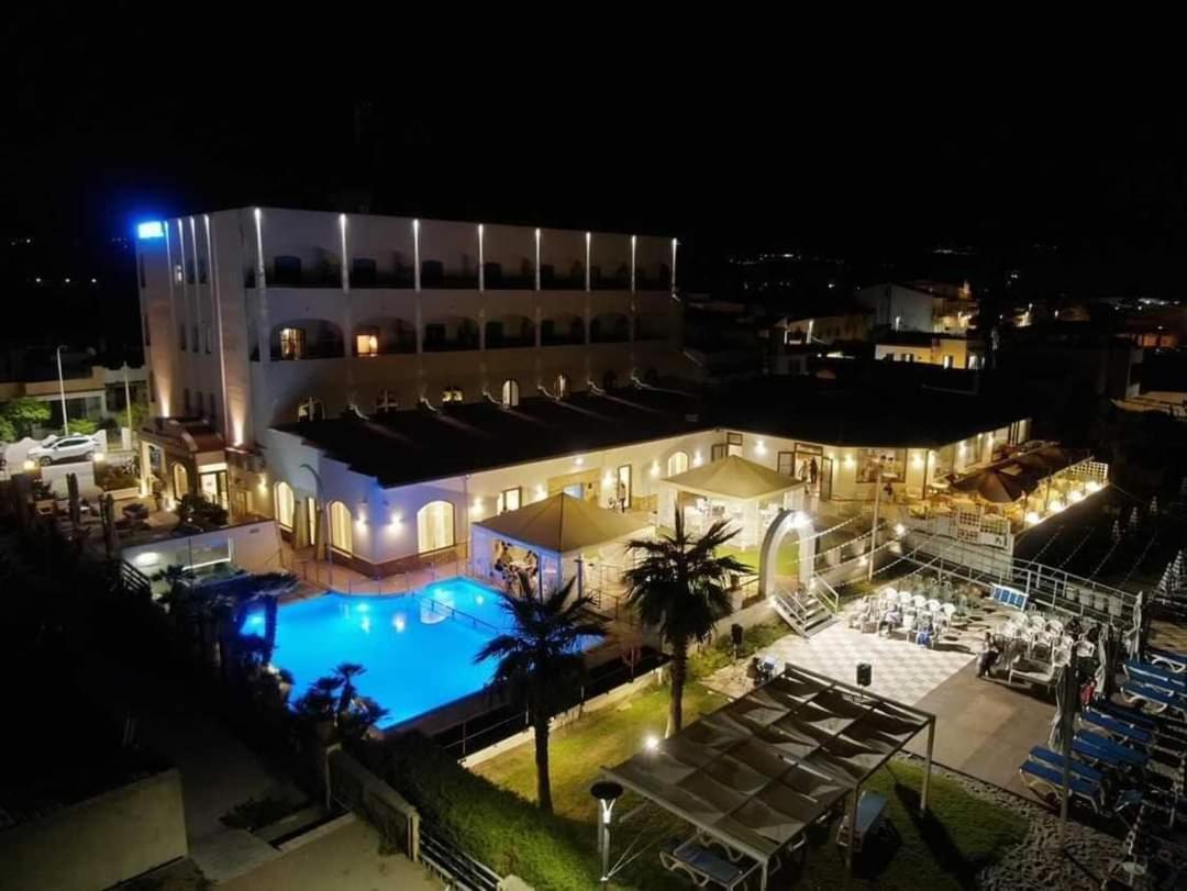 Hotel Il Gabbiano Beach Terme Vigliatore Exterior photo