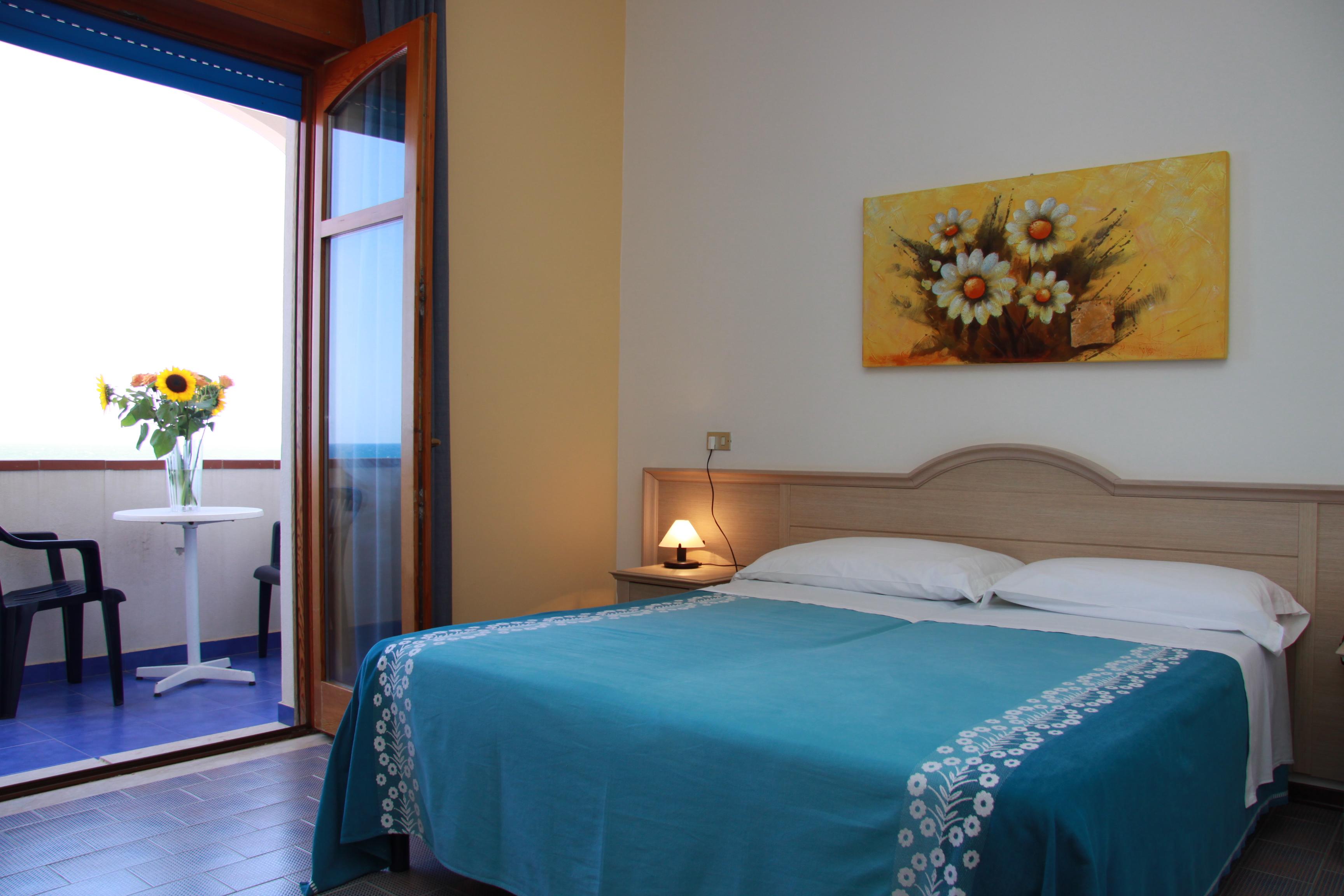 Hotel Il Gabbiano Beach Terme Vigliatore Exterior photo