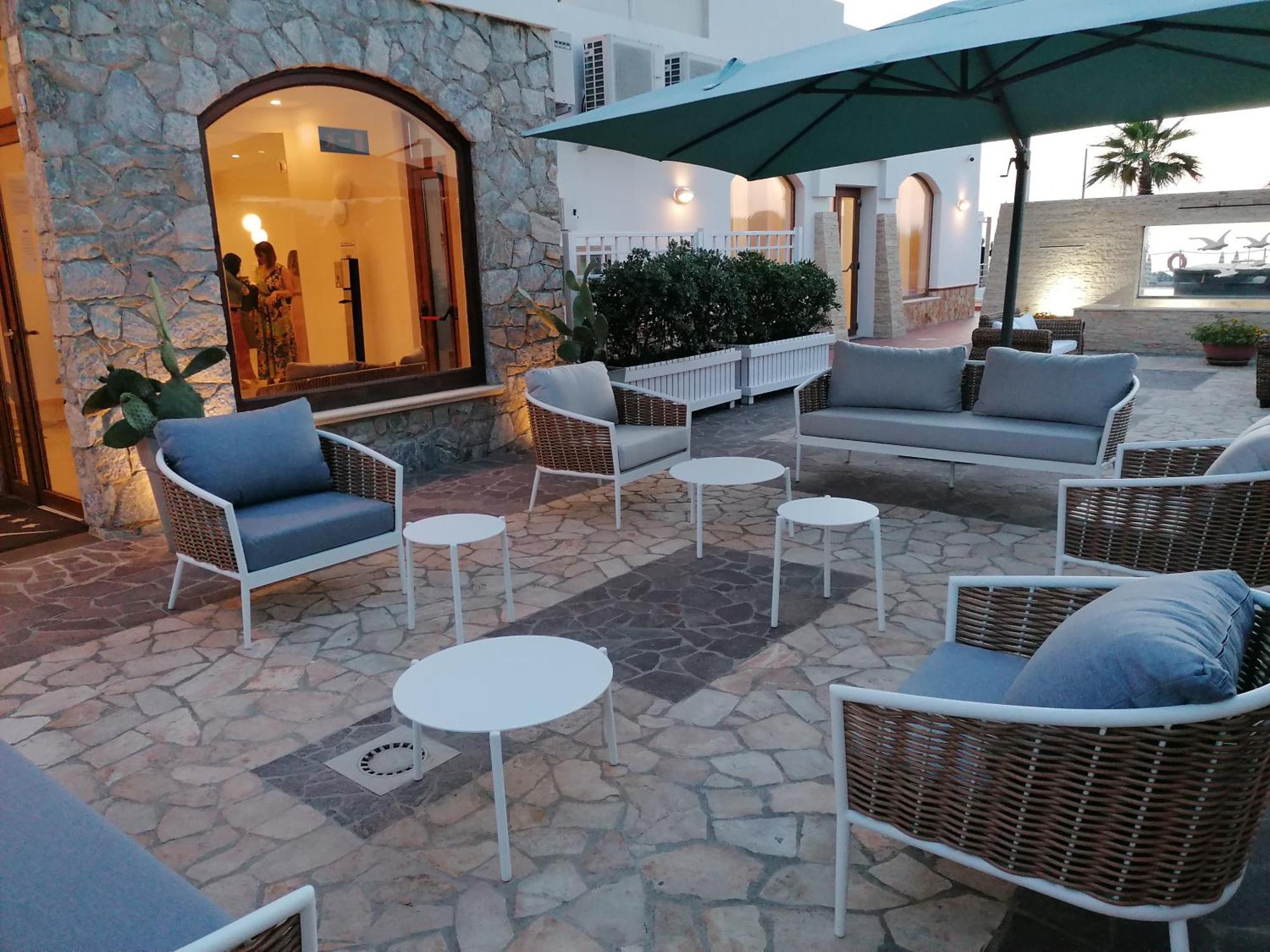 Hotel Il Gabbiano Beach Terme Vigliatore Exterior photo